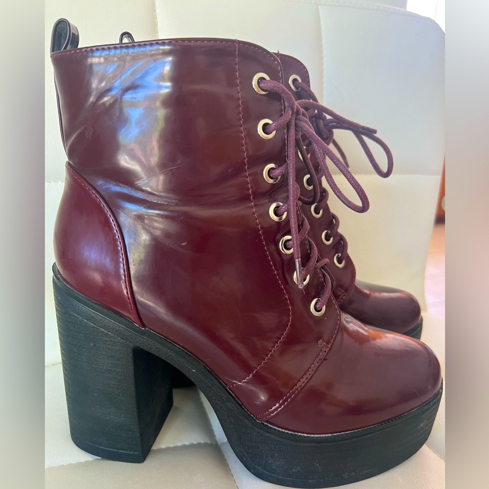 Allegra K Women's Platform Chunky High Heel Lace Up Combat Boots burgundy. 8.5